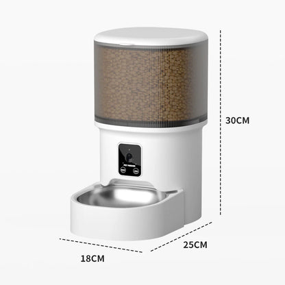 Automatic pet feeder or water fountain