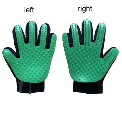 Deshedding grooming glove for dogs and cats