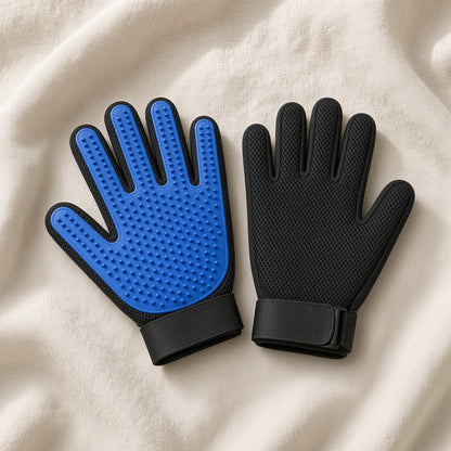 Deshedding Grooming Glove for dogs and cats